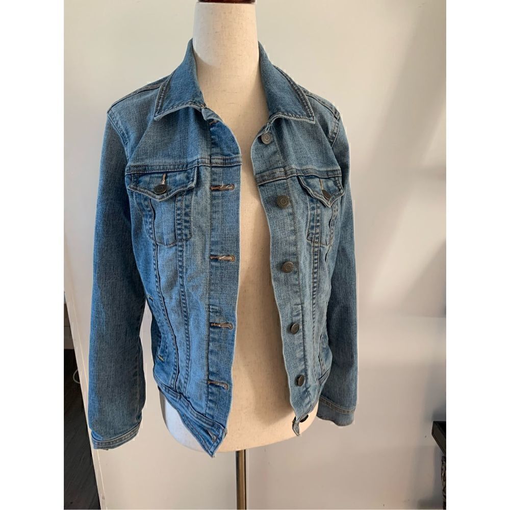 Old navy jean jacket small petite